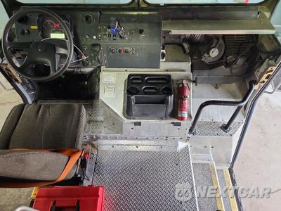 Zdjęcie 8 z 12 samochodu: 2020 FREIGHTLINER MT45G CHASSIS DELIVERY TRUCK VIN:4UZAC2EA4LCMH6108 - miniatura