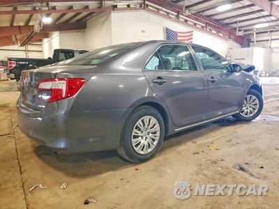 Trzecie zdjęcie samochodu z tyłu: 2014 TOYOTA CAMRY LE VIN:4T4BF1FK5ER366382 - miniatura