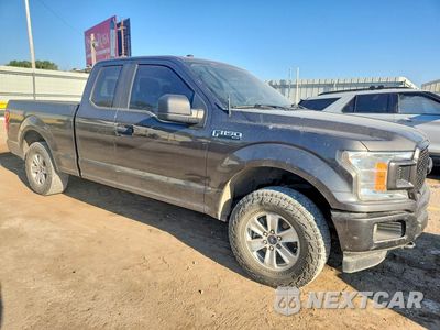Czwarte zdjęcie samochodu z boku: 2018 FORD F150 SUPER CAB VIN:1FTEX1EP0JKF40810 - miniatura