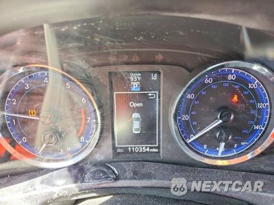 Zdjęcie 9 z 12 samochodu: 2018 TOYOTA COROLLA SE VIN:5YFBURHE1JP848879 - miniatura