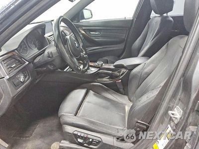 Zdjęcie 7 z 12 samochodu: 2014 BMW 328 XI VIN:WBA3B3C51EJ980806 - miniatura