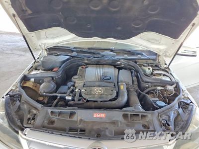 Zdjęcie 11 z 12 samochodu: 2012 MERCEDES-BENZ C 250 VIN:WDDGF4HB3CA671080 - miniatura