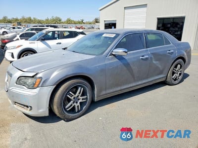 2011 CHRYSLER 300 LIMITED 2C3CA5CGXBH557937 - główne zdjęcie licytacji z USA - miniatura
