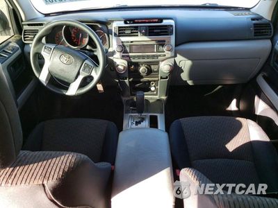Zdjęcie 8 z 13 samochodu: 2011 TOYOTA 4RUNNER SR5 VIN:JTEZU5JRXB5031148 - miniatura