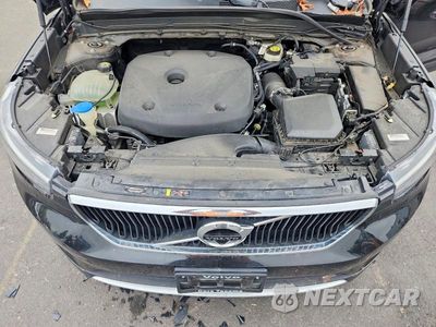 Zdjęcie 11 z 12 samochodu: 2020 VOLVO XC40 T5 MOMENTUM VIN:YV4162UK5L2271524 - miniatura