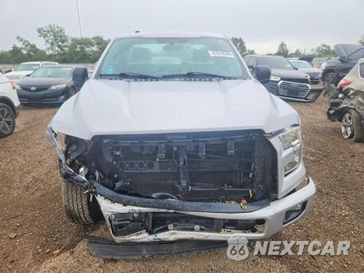 Piąte zdjęcie samochodu w środku: 2016 FORD F150 VIN:1FTMF1CP3GKE45975 - miniatura