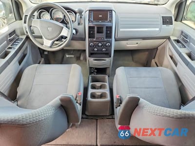 Zdjęcie 8 z 13 samochodu: 2010 DODGE GRAND CARAVAN HERO VIN:2D4RN3D17AR462899 - miniatura