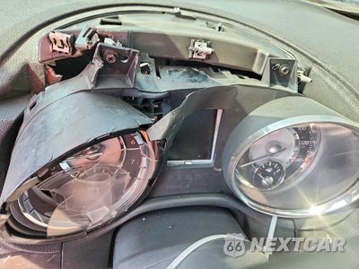 Zdjęcie 9 z 12 samochodu: 2011 CHRYSLER 300 LIMITED VIN:2C3CA5CG2BH522633 - miniatura