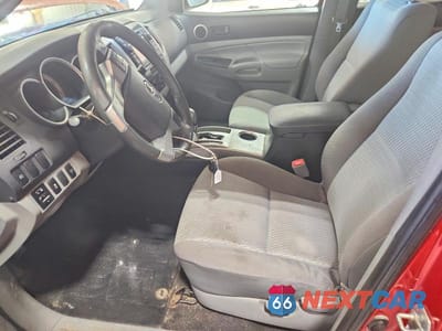 Zdjęcie 7 z 13 samochodu: 2013 TOYOTA TACOMA V6 VIN:3TMLU4EN3DM113148 - miniatura