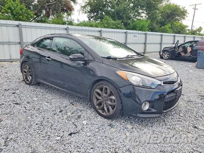 Czwarte zdjęcie samochodu z boku: 2015 KIA FORTE KOUP SX VIN:KNAFZ6A32F5334342 - miniatura