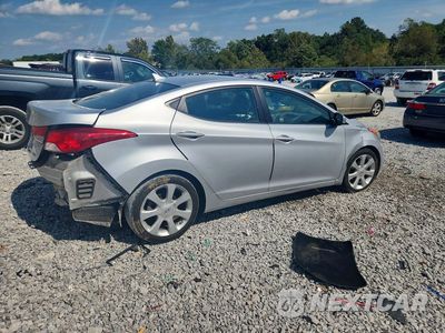 Trzecie zdjęcie samochodu z tyłu: 2013 HYUNDAI ELANTRA LIMITED VIN:5NPDH4AEXDH281325 - miniatura
