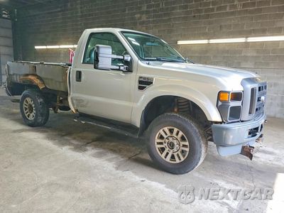 Czwarte zdjęcie samochodu z boku: 2010 FORD F250 SUPER DUTY VIN:1FTNF2B57AEB37904 - miniatura