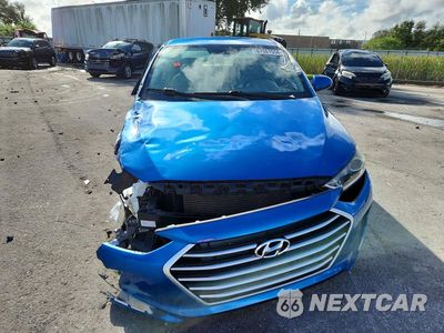 Piąte zdjęcie samochodu w środku: 2018 HYUNDAI ELANTRA SE VIN:5NPD74LF1JH296249 - miniatura