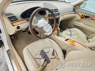 Zdjęcie 8 z 12 samochodu: 2006 MERCEDES-BENZ E 350 VIN:WDBUF56J36A850025 - miniatura