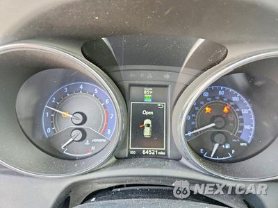 Zdjęcie 9 z 13 samochodu: 2018 TOYOTA COROLLA IM BASE VIN:JTNKARJE6JJ565221 - miniatura