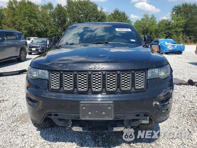 Piąte zdjęcie samochodu w środku: 2018 JEEP GRAND CHEROKEE LAREDO VIN:1C4RJEAG0JC485138 - miniatura