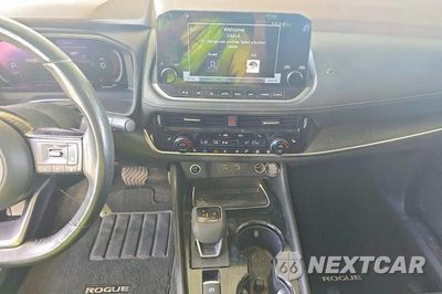 Zdjęcie 9 z 14 samochodu: 2023 NISSAN ROGUE PLATINUM VIN:JN8BT3DDXPW306777 - miniatura