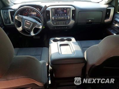 Zdjęcie 8 z 12 samochodu: 2015 GMC SIERRA K2500 SLE VIN:1GT12YE89FF156507 - miniatura