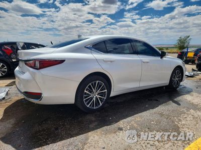 Trzecie zdjęcie samochodu z tyłu: 2023 LEXUS ES 250 BASE VIN:58AD11D10PU011689 - miniatura