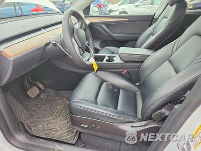Zdjęcie 7 z 12 samochodu: 2023 TESLA MODEL Y VIN:7SAYGAEE0PF607796 - miniatura