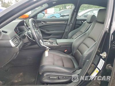 Zdjęcie 7 z 12 samochodu: 2019 HONDA ACCORD SPORT VIN:1HGCV1F32KA035157 - miniatura