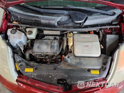 Zdjęcie 12 z 13 samochodu: 2005 TOYOTA PRIUS BASE VIN:JTDKB20U957034616 - miniatura