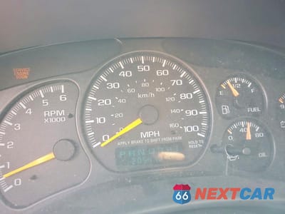 Zdjęcie 9 z 13 samochodu: 2001 CHEVROLET SUBURBAN K1500 VIN:1GNFK16T31J229268 - miniatura
