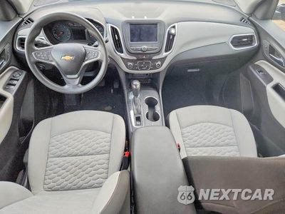 Zdjęcie 8 z 12 samochodu: 2020 CHEVROLET EQUINOX LS VIN:2GNAXHEV4L6270435 - miniatura