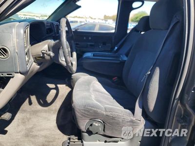 Zdjęcie 7 z 13 samochodu: 2000 CHEVROLET TAHOE C1500 VIN:1GNEC13T8YJ193438 - miniatura