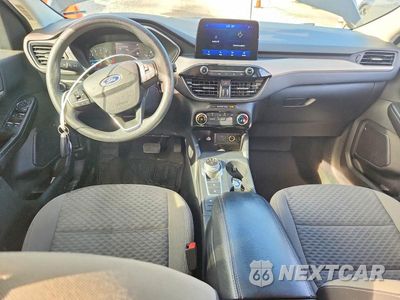 Zdjęcie 8 z 13 samochodu: 2022 FORD ESCAPE SE VIN:1FMCU9G69NUA45515 - miniatura