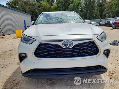Piąte zdjęcie samochodu w środku: 2021 TOYOTA HIGHLANDER HYBRID XLE VIN:5TDGARAH2MS505559 - miniatura