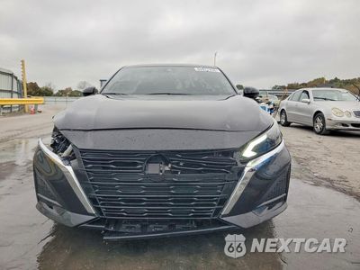 Piąte zdjęcie samochodu w środku: 2023 NISSAN ALTIMA SL VIN:1N4BL4EVXPN416040 - miniatura