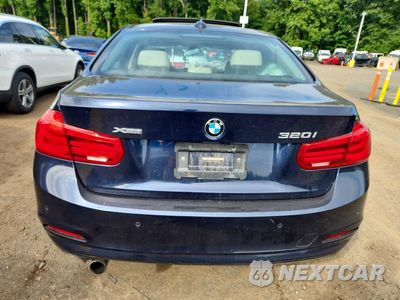 Zdjęcie 6 z 12 samochodu: 2017 BMW 320 XI VIN:WBA8E5G30HNU43472 - miniatura