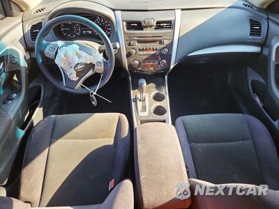 Zdjęcie 8 z 13 samochodu: 2013 NISSAN ALTIMA 2.5 VIN:1N4AL3AP7DC175980 - miniatura