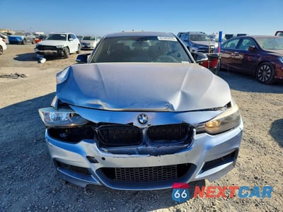 Piąte zdjęcie samochodu w środku: 2012 BMW 328 I VIN:WBA3A5C57CF344776 - miniatura