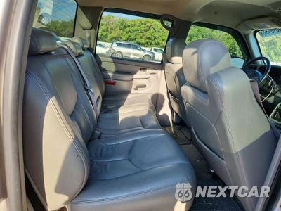 Zdjęcie 10 z 12 samochodu: 2006 GMC NEW SIERRA C1500 VIN:2GTEC13T161215344 - miniatura