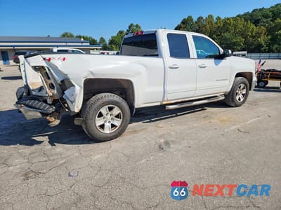 Trzecie zdjęcie samochodu z tyłu: 2015 CHEVROLET SILVERADO K1500 LT VIN:1GCVKREC1FZ439297 - miniatura