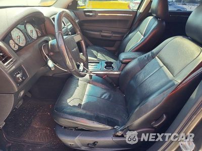 Zdjęcie 7 z 12 samochodu: 2008 CHRYSLER 300 TOURING VIN:2C3KA53G38H206386 - miniatura