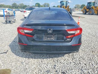 Zdjęcie 6 z 13 samochodu: 2018 HONDA ACCORD SPORT VIN:1HGCV2F36JA035862 - miniatura