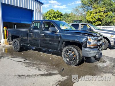 Czwarte zdjęcie samochodu z boku: 2017 CHEVROLET SILVERADO C1500 VIN:1GCRCNEH0HZ354134 - miniatura