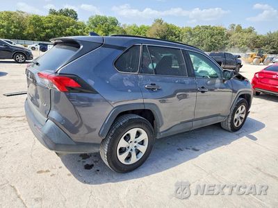 Trzecie zdjęcie samochodu z tyłu: 2021 TOYOTA RAV4 LE VIN:2T3H1RFVXMC128403 - miniatura