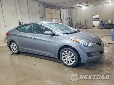 Czwarte zdjęcie samochodu z boku: 2013 HYUNDAI ELANTRA GLS VIN:5NPDH4AE0DH166569 - miniatura