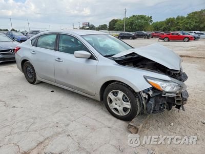 Czwarte zdjęcie samochodu z boku: 2016 NISSAN ALTIMA 2.5 S VIN:1N4AL3AP8GN363500 - miniatura