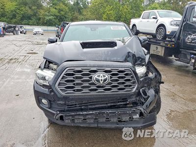 Piąte zdjęcie samochodu w środku: 2020 TOYOTA TACOMA TRD SPORT VIN:3TMDZ5BN3LM085043 - miniatura