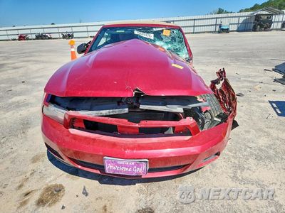 Piąte zdjęcie samochodu w środku: 2012 FORD MUSTANG VIN:1ZVBP8EM5C5212802 - miniatura