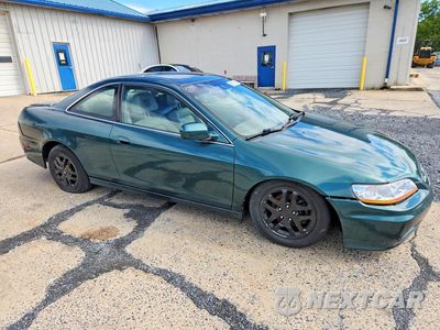 Czwarte zdjęcie samochodu z boku: 2002 HONDA ACCORD EX VIN:1HGCG22542A024040 - miniatura