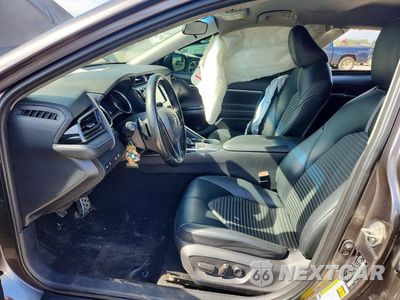 Zdjęcie 7 z 13 samochodu: 2020 TOYOTA CAMRY SE VIN:4T1G11AK6LU868143 - miniatura