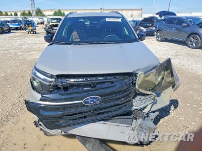 Piąte zdjęcie samochodu w środku: 2025 SUBARU FORESTER TOURING VIN:JF2SLSTD4SH454669 - miniatura