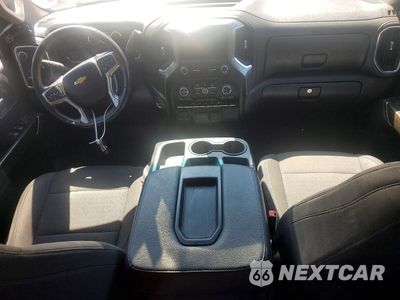 Zdjęcie 8 z 12 samochodu: 2021 CHEVROLET SILVERADO C1500 LT VIN:3GCPWCED7MG444374 - miniatura