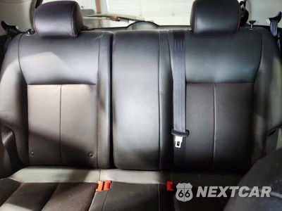 Zdjęcie 10 z 13 samochodu: 2011 NISSAN JUKE S VIN:JN8AF5MVXBT026133 - miniatura